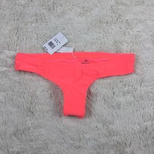 Volcom Medium Neon Pink Cheeky Bikini Bottoms. Z4